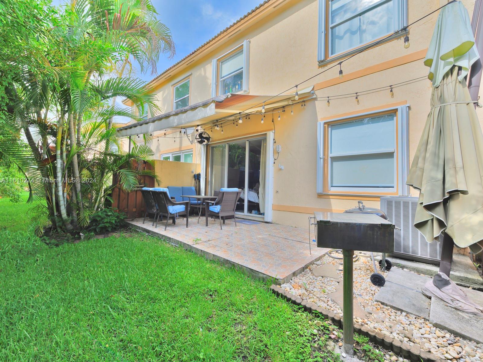 PEMBROKE ISLES V - Residential