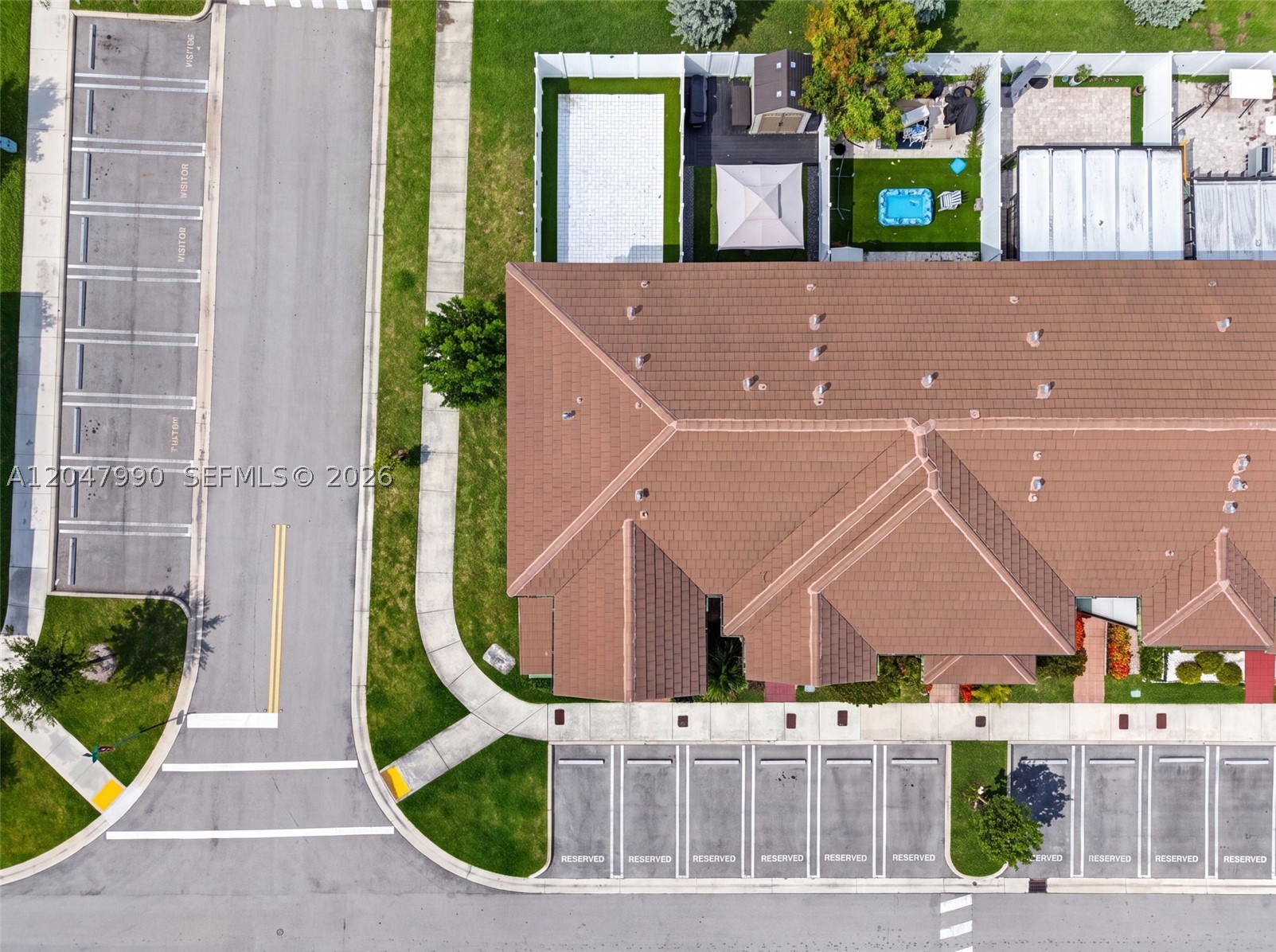AQUABELLA NORTH REPLAT - Residential