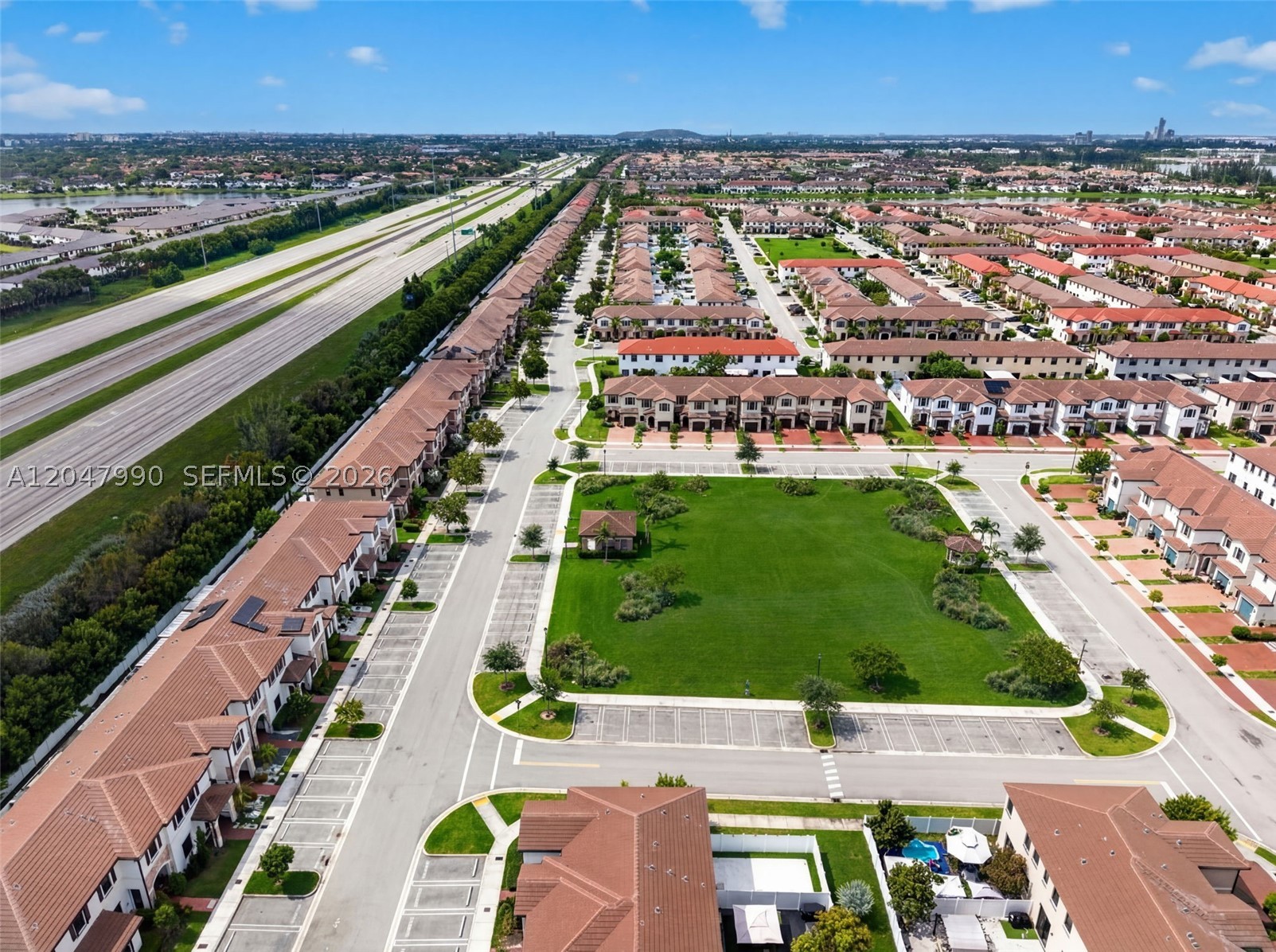 AQUABELLA NORTH REPLAT - Residential