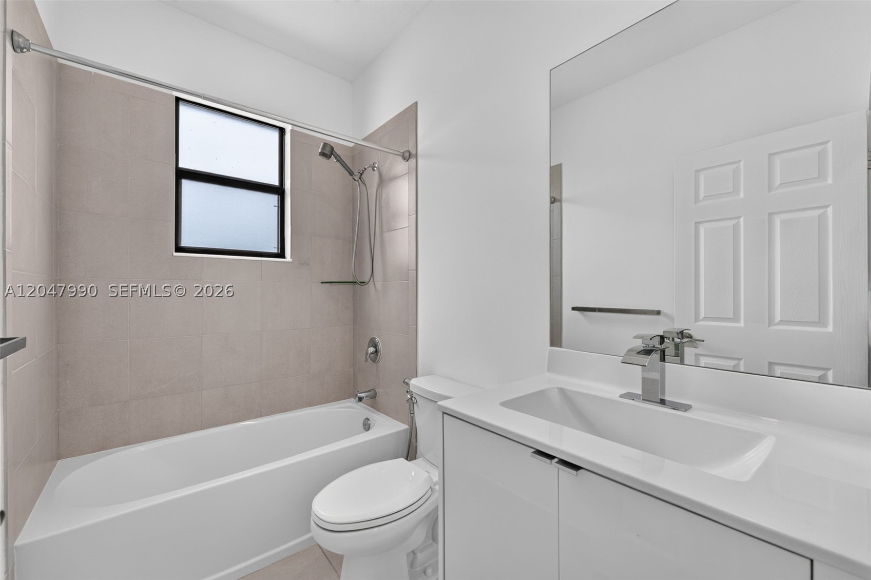 AQUABELLA NORTH REPLAT - Residential