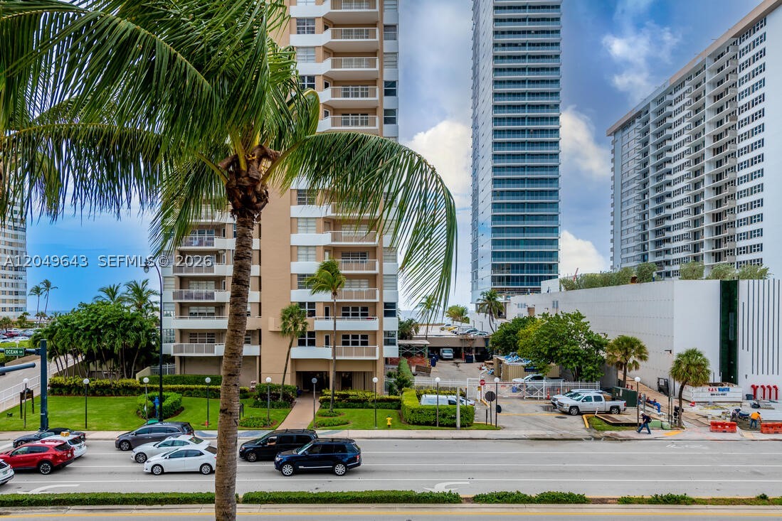 HEMISPHERES CONDO - Residential