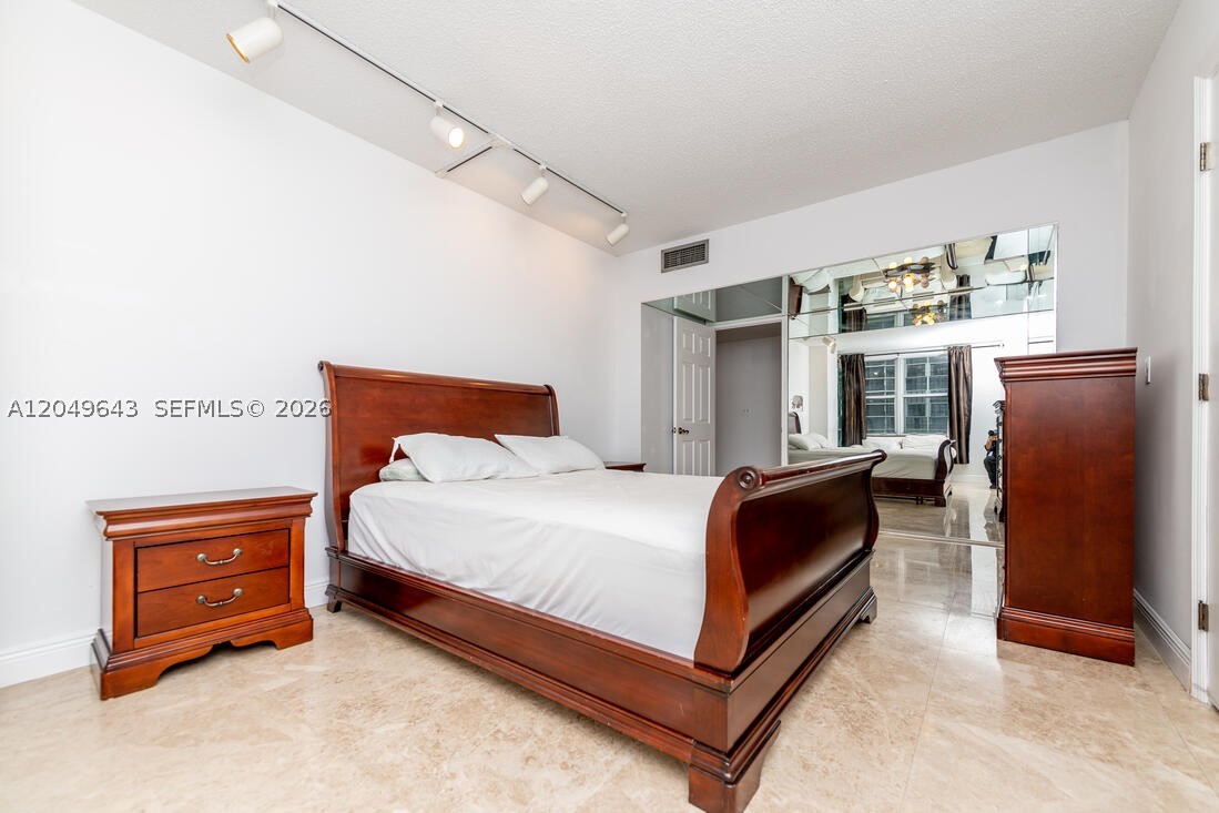 HEMISPHERES CONDO - Residential