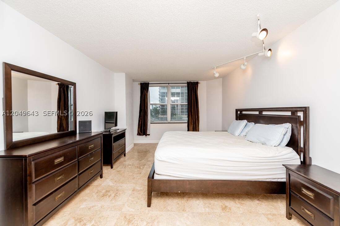 HEMISPHERES CONDO - Residential