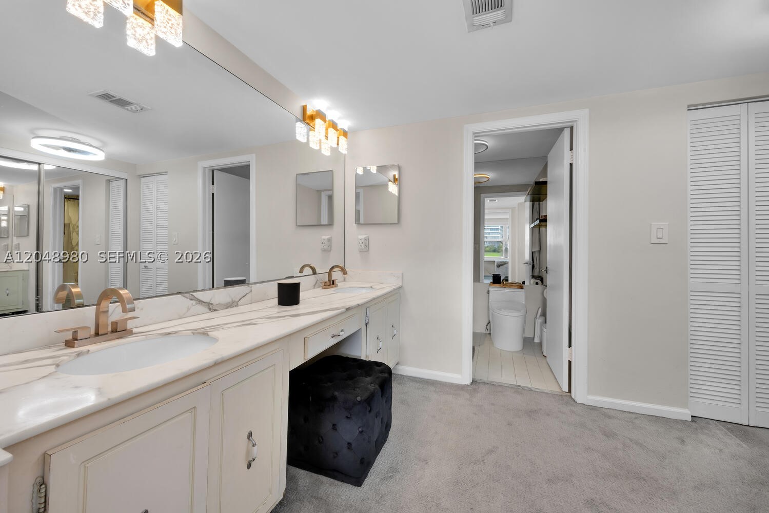 COMMODORE CLUB WEST CONDO - Residential