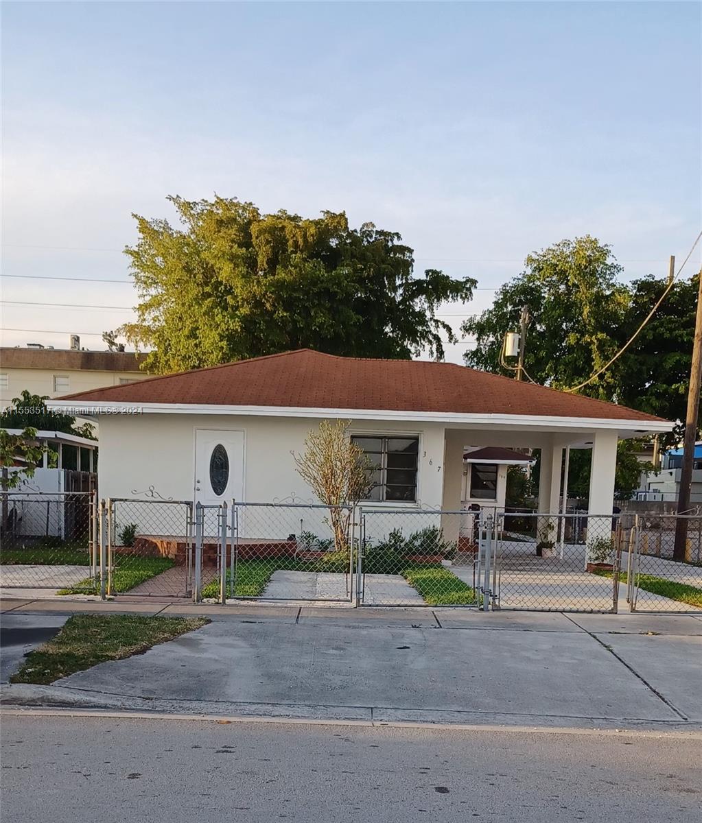 7 & 18 53 41 HIALEAH 3RD - Residential Income