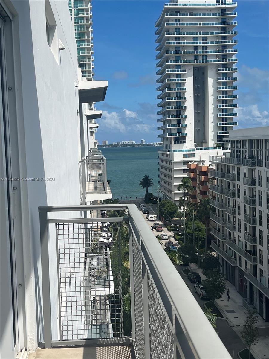 BAYLOFTS CONDO - Residential Lease