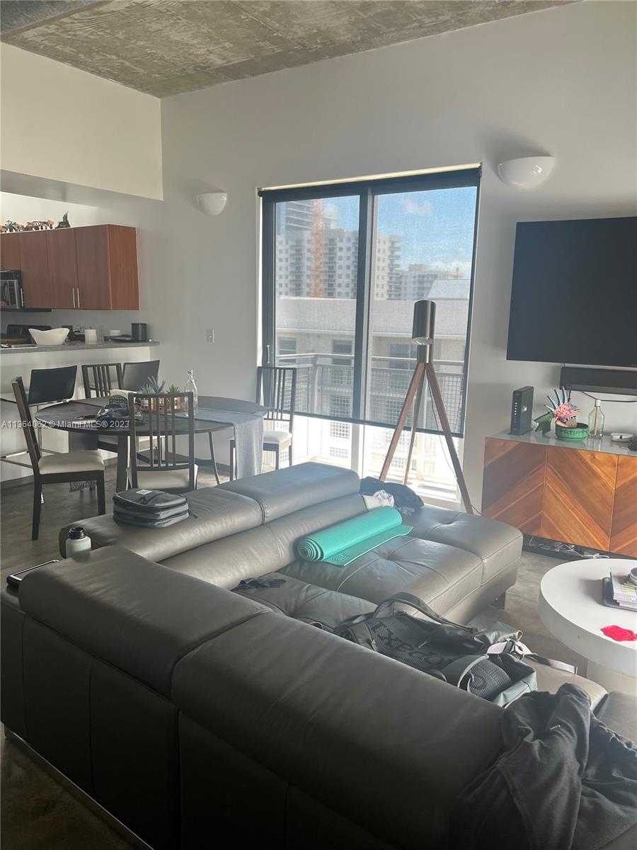 BAYLOFTS CONDO - Residential Lease