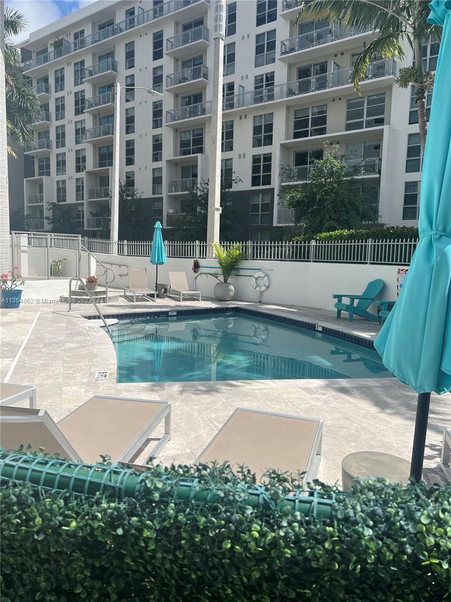 BAYLOFTS CONDO - Residential Lease