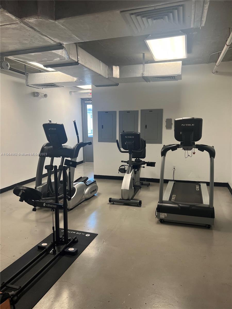 BAYLOFTS CONDO - Residential Lease