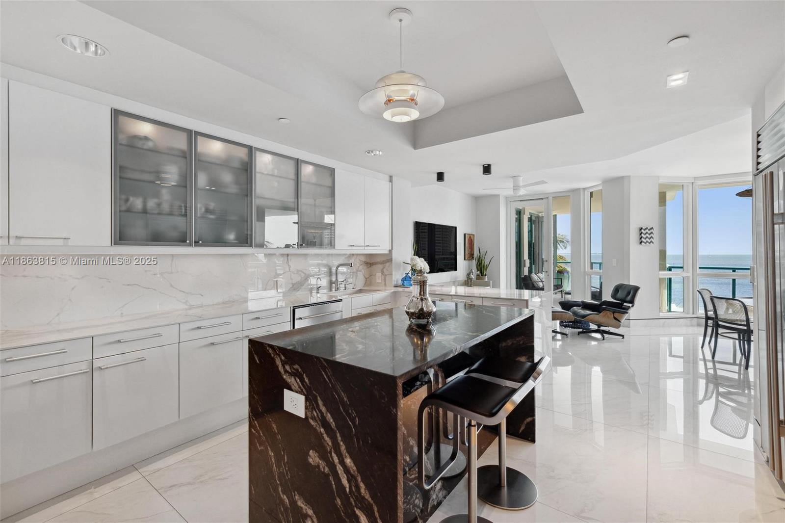 BEACON HARBOUR CONDO - Residential