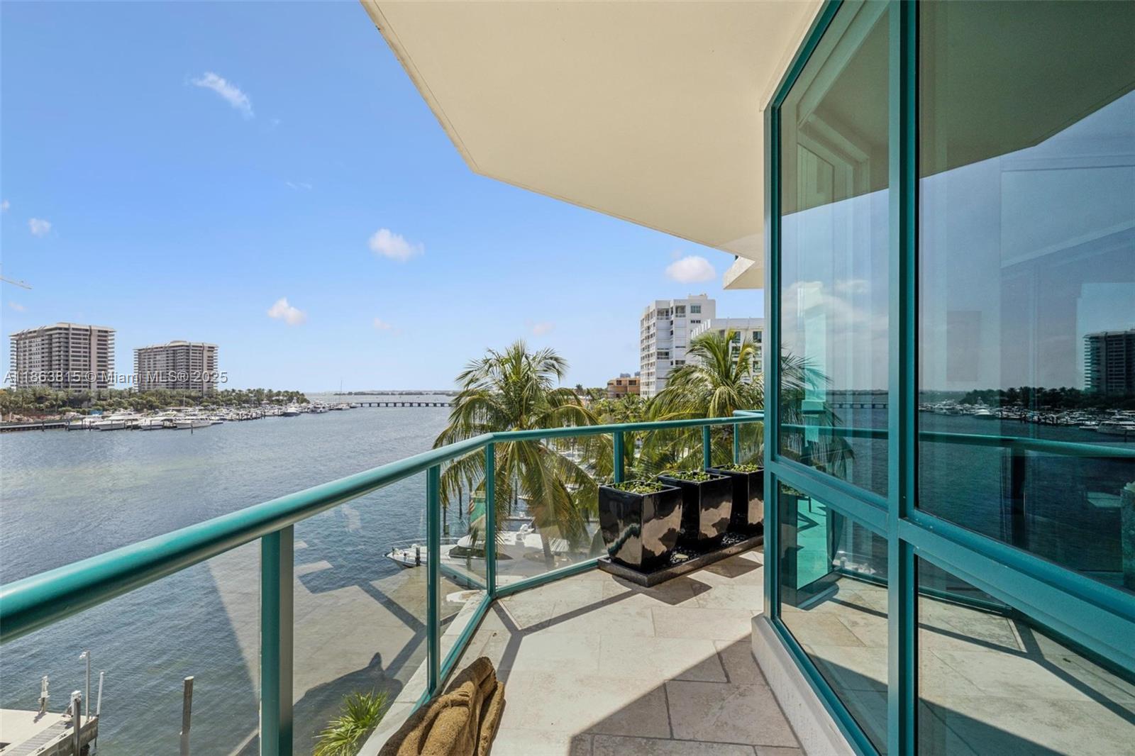 BEACON HARBOUR CONDO - Residential