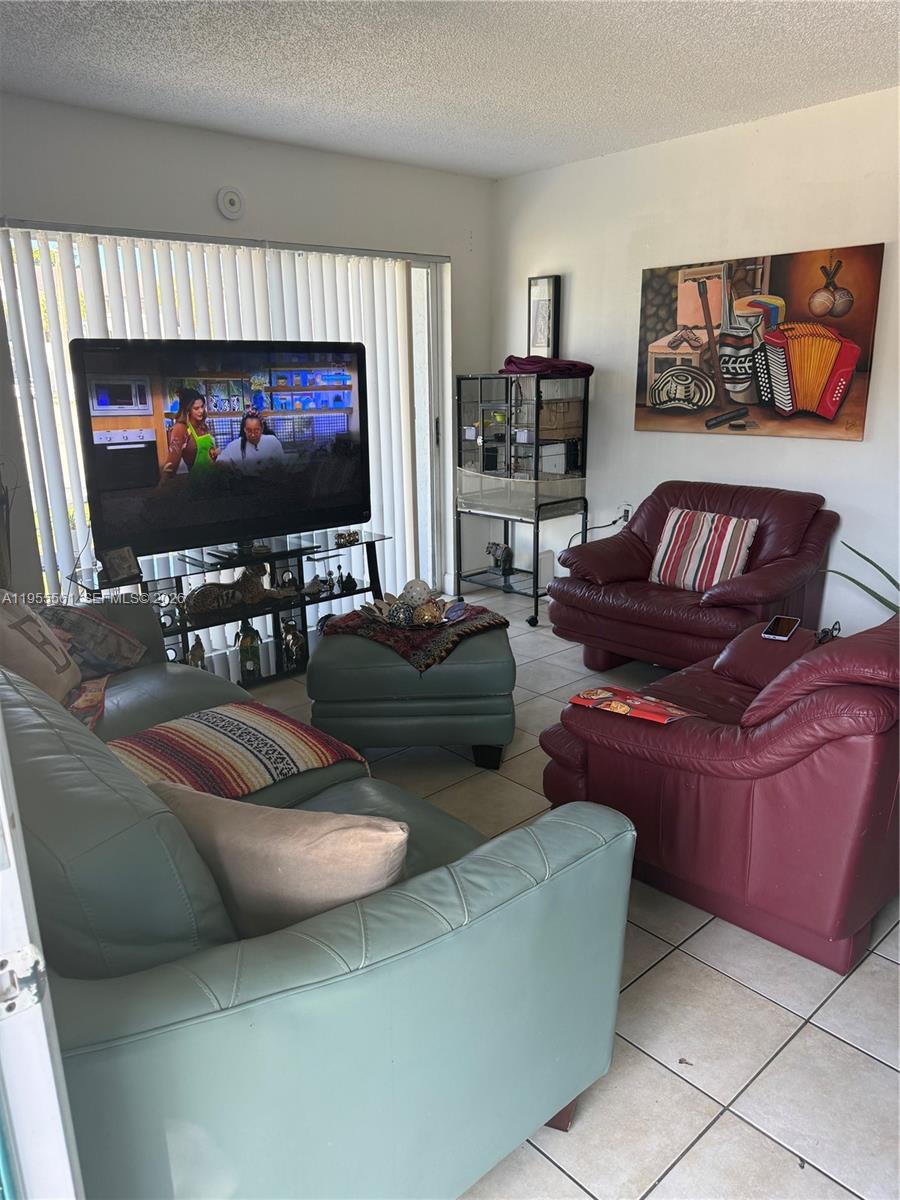 VILLA BELLINI CONDO - Residential