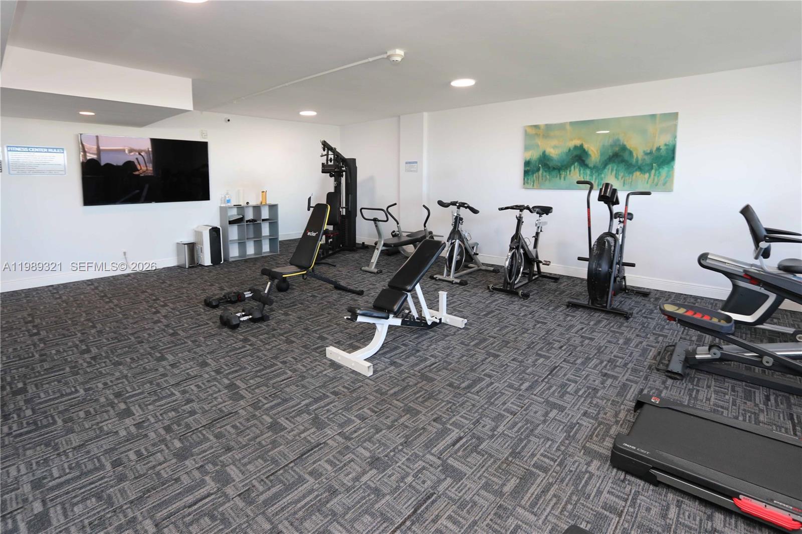 CARLTON BAY CONDO - Residential