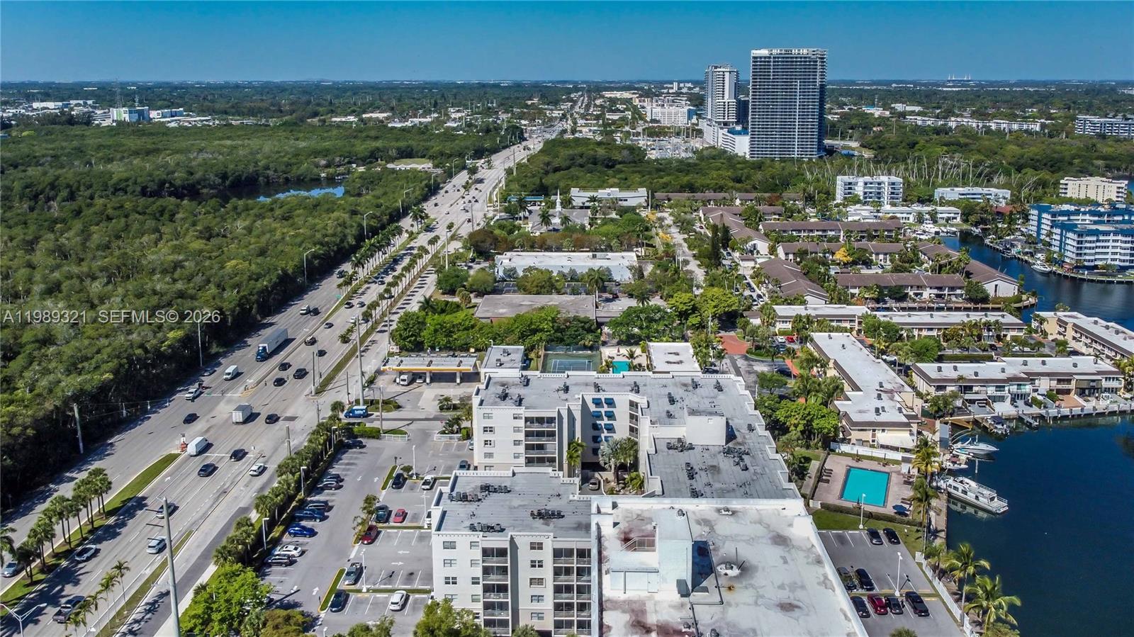 CARLTON BAY CONDO - Residential
