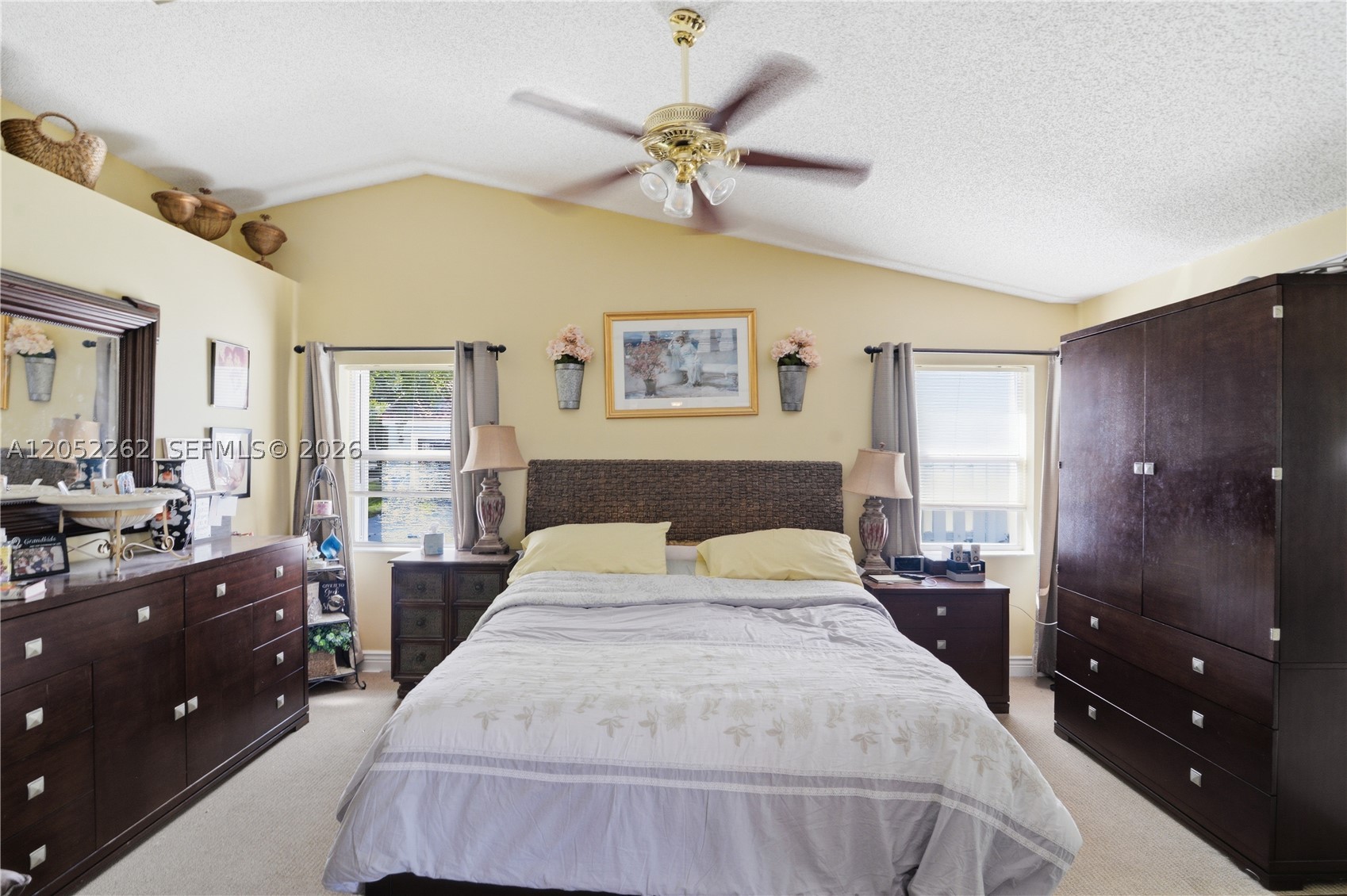 FLAMINGO ESTATES - Residential