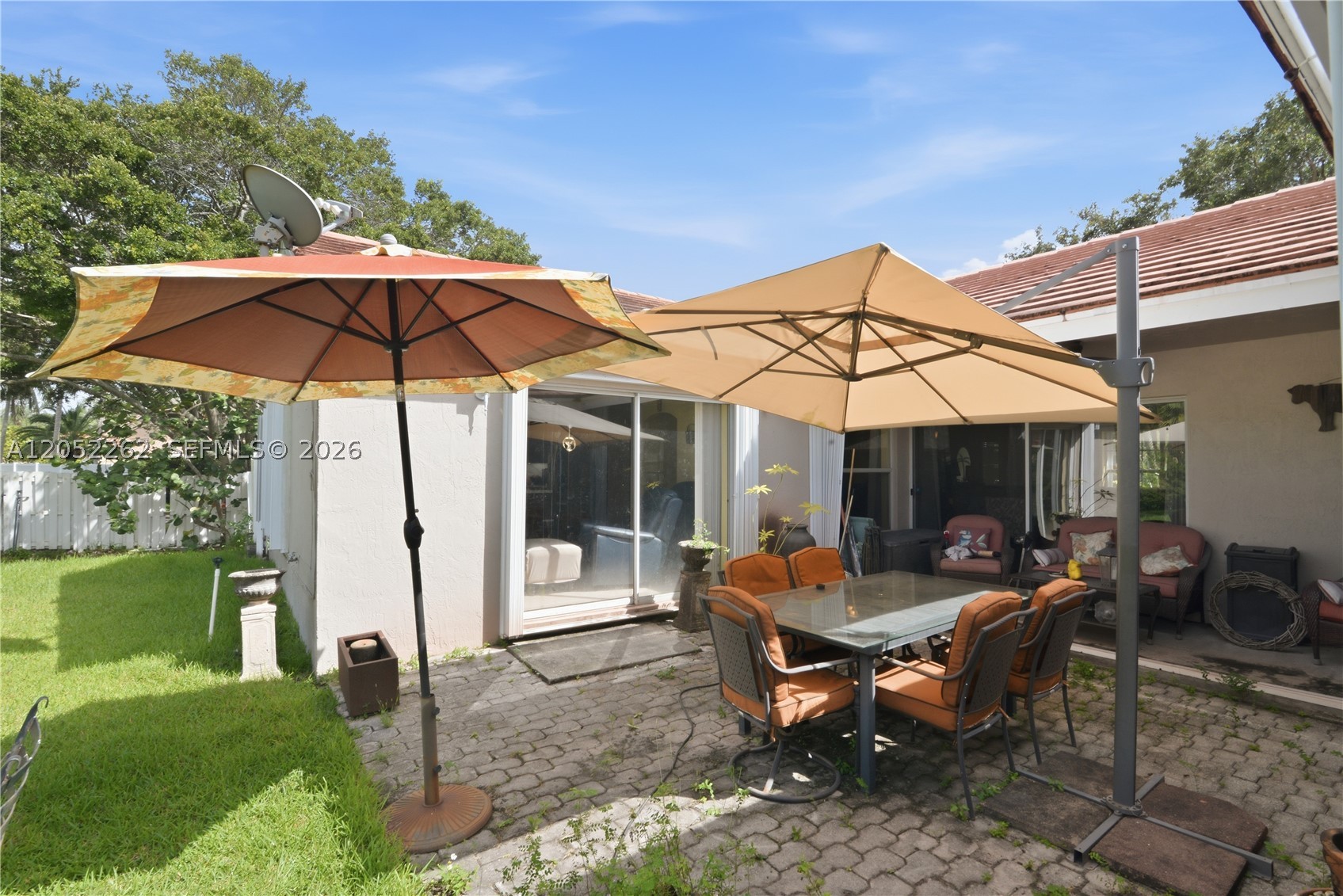 FLAMINGO ESTATES - Residential