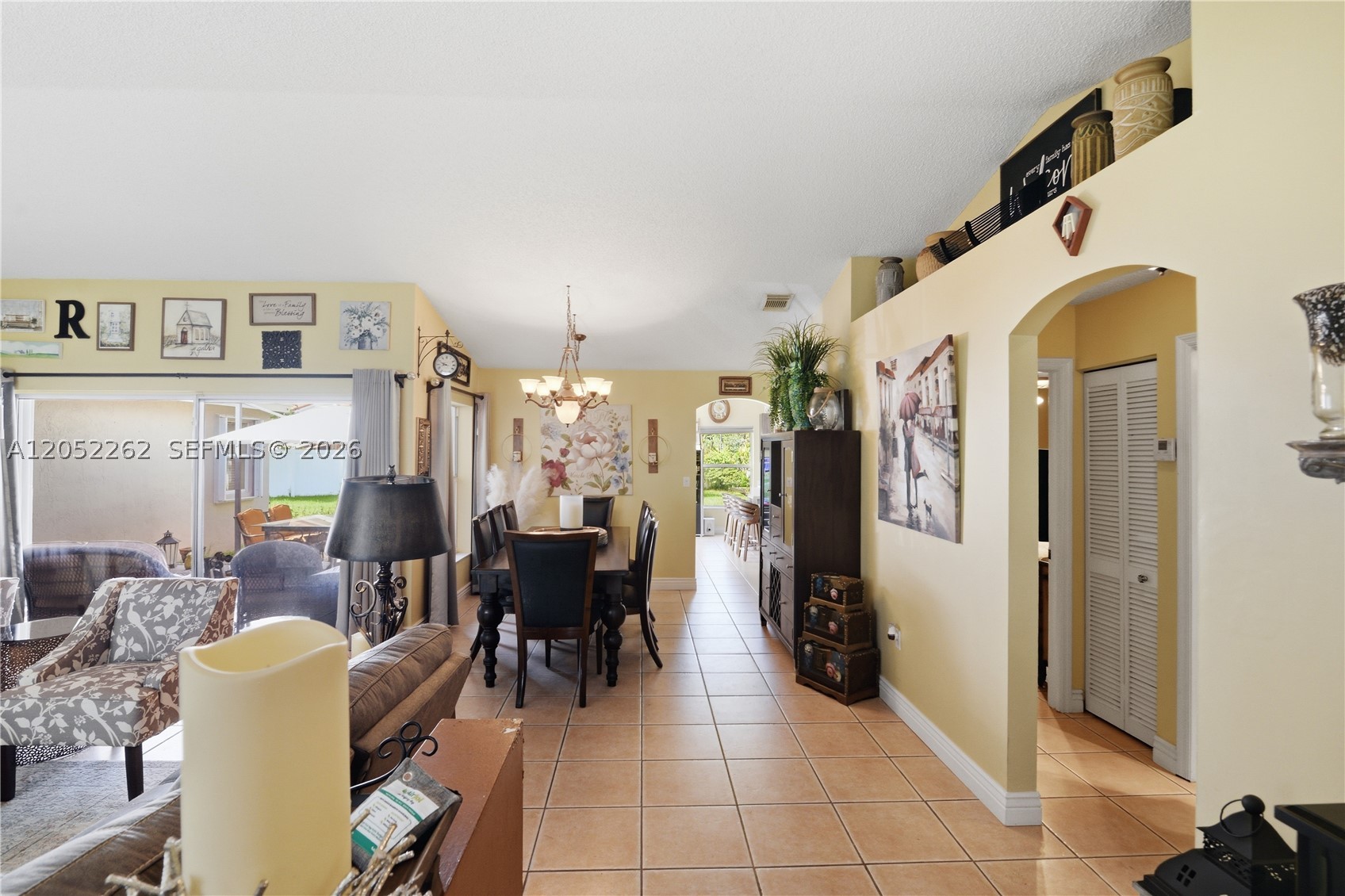 FLAMINGO ESTATES - Residential