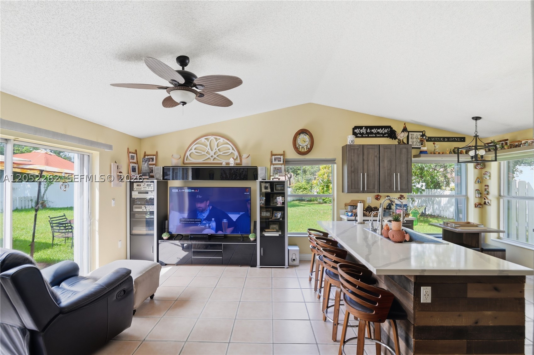 FLAMINGO ESTATES - Residential