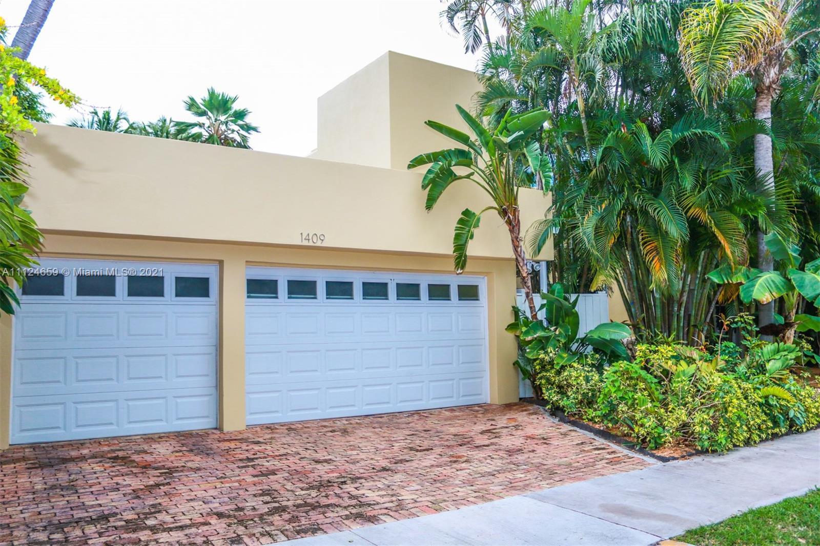 THE WEBB REALTY CO - Residential