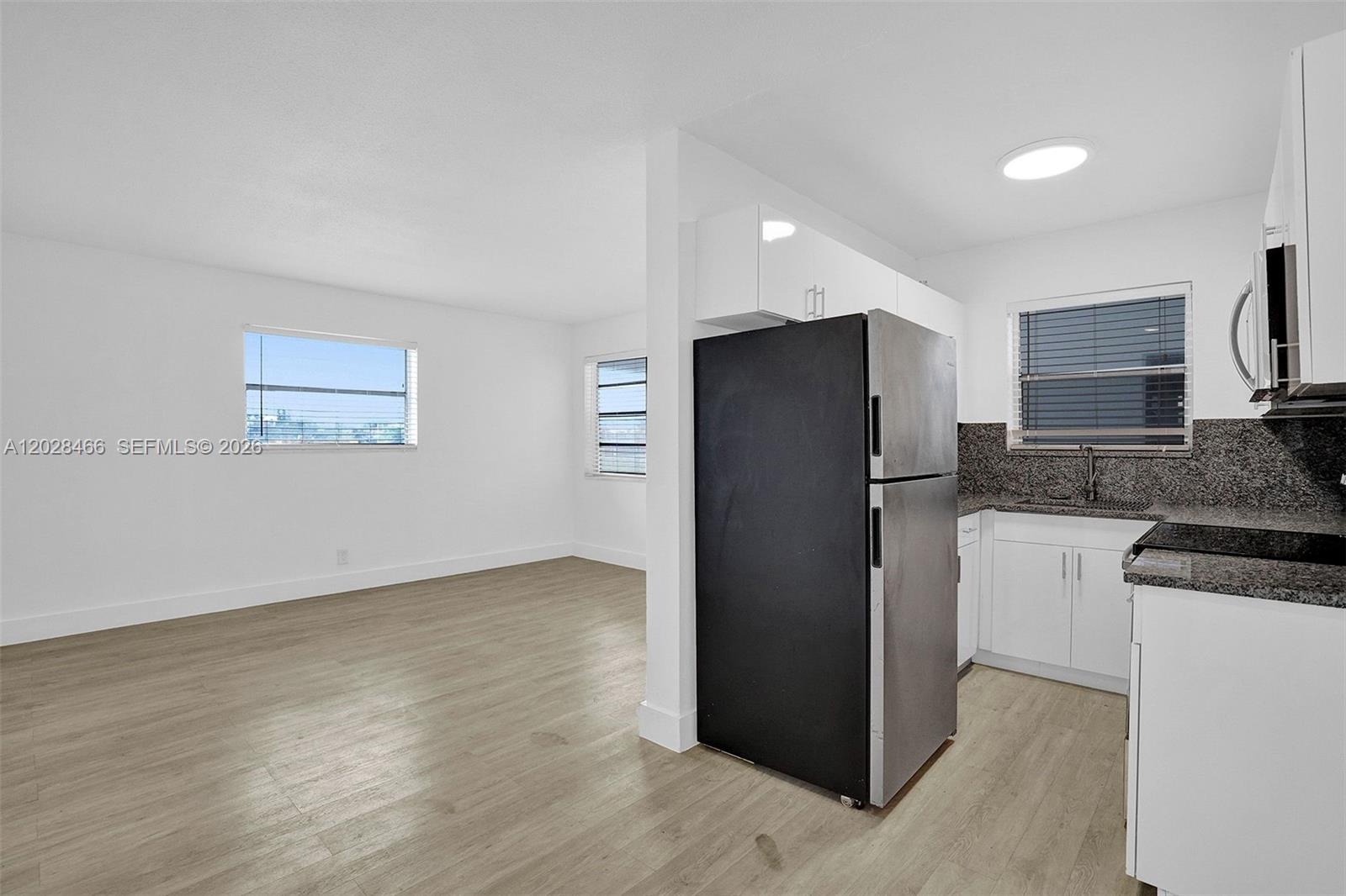 HALLANDALE PARK NO 2 - Residential Lease