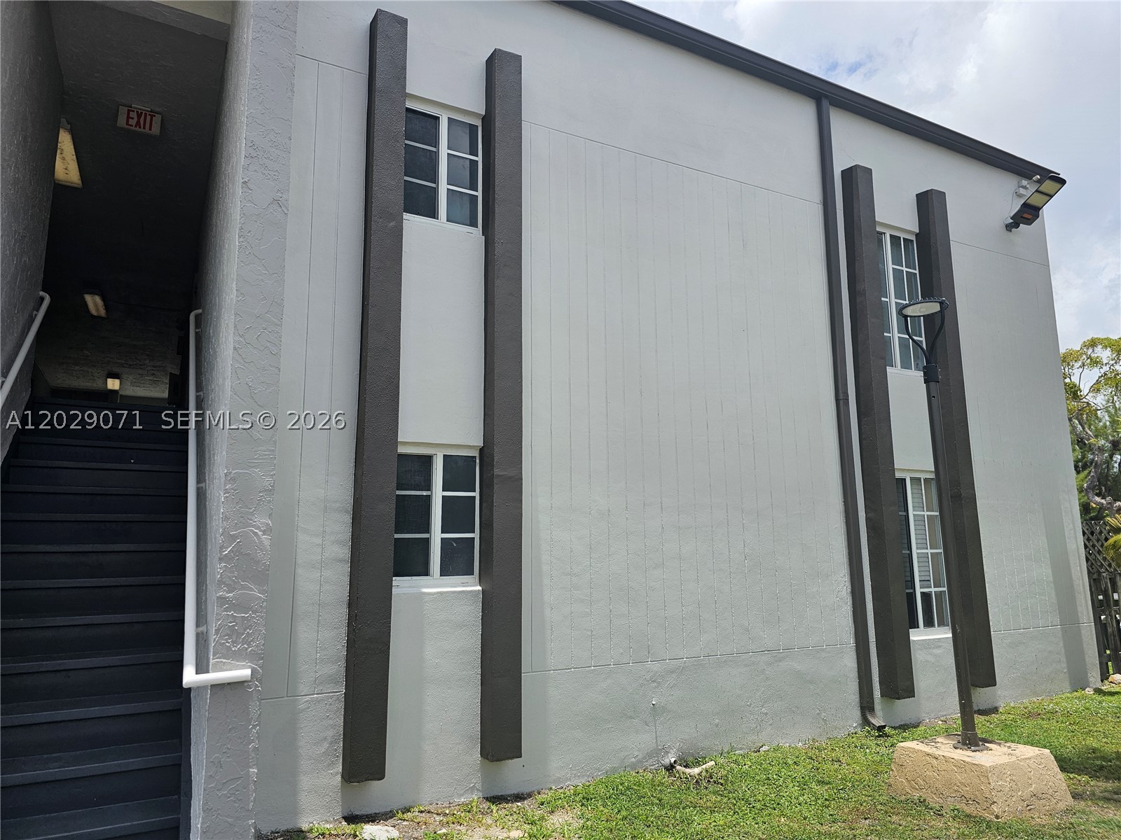 DORAL GARDENS II CONDO - Residential Lease