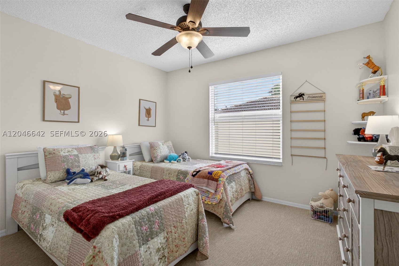 TOWNE PLACE - Residential
