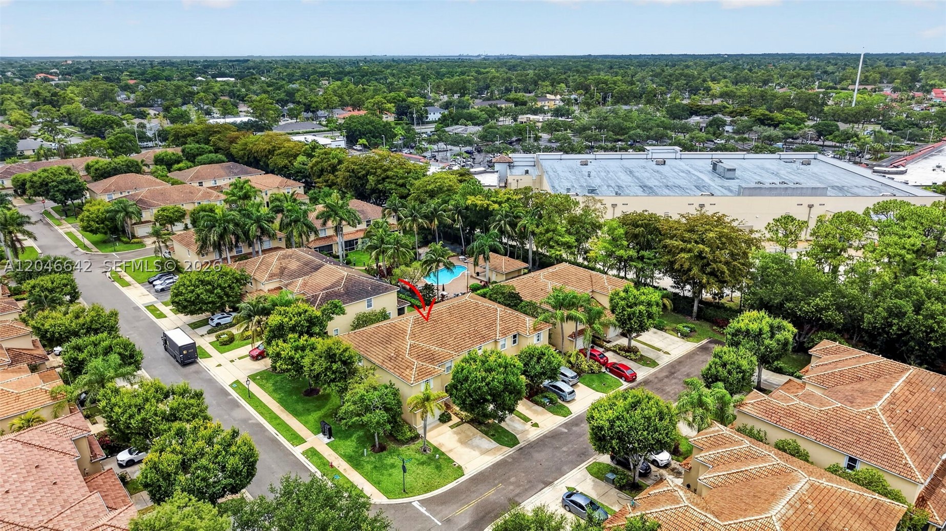 TOWNE PLACE - Residential
