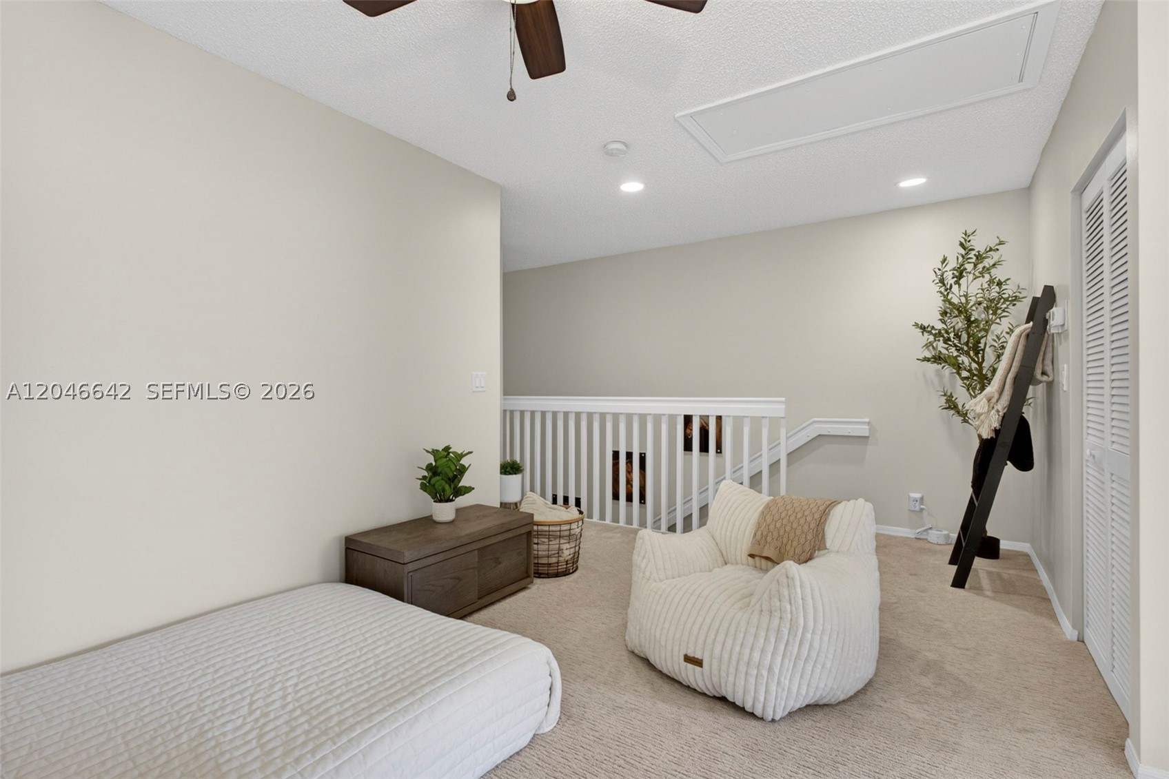 TOWNE PLACE - Residential