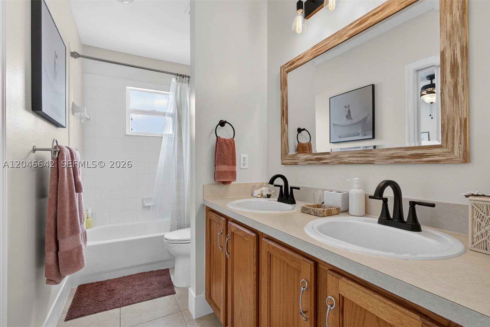 TOWNE PLACE - Residential