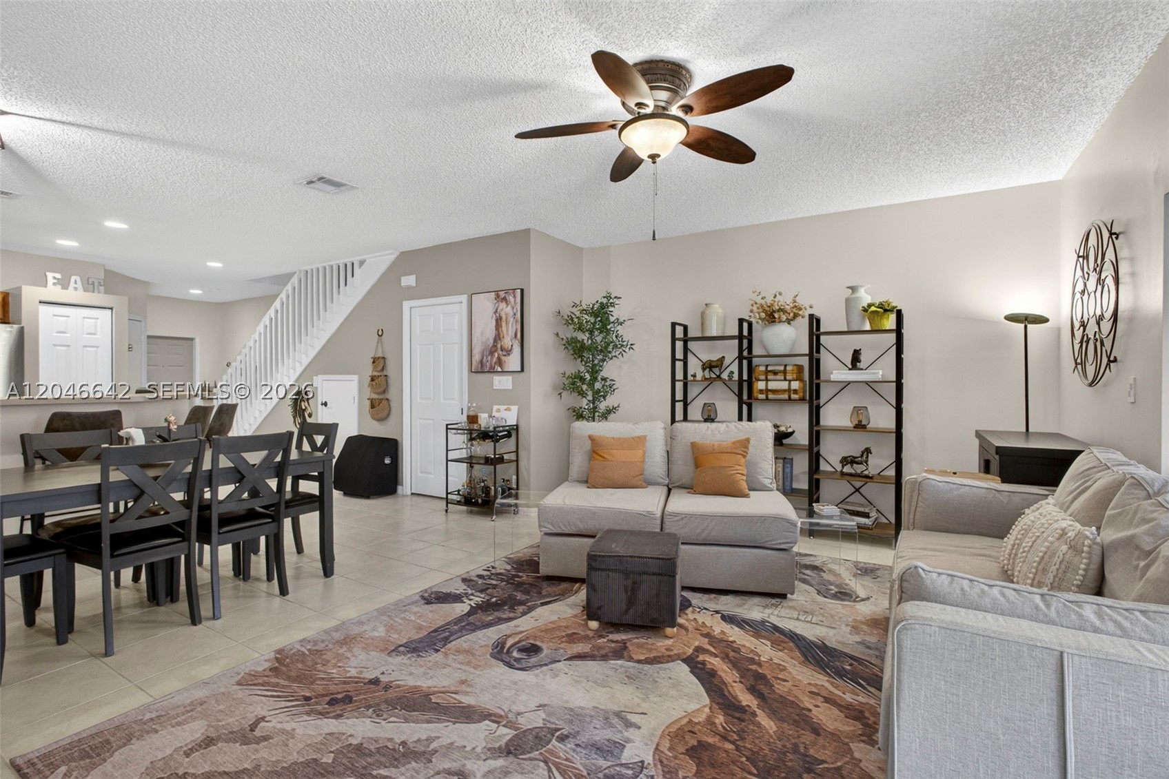 TOWNE PLACE - Residential