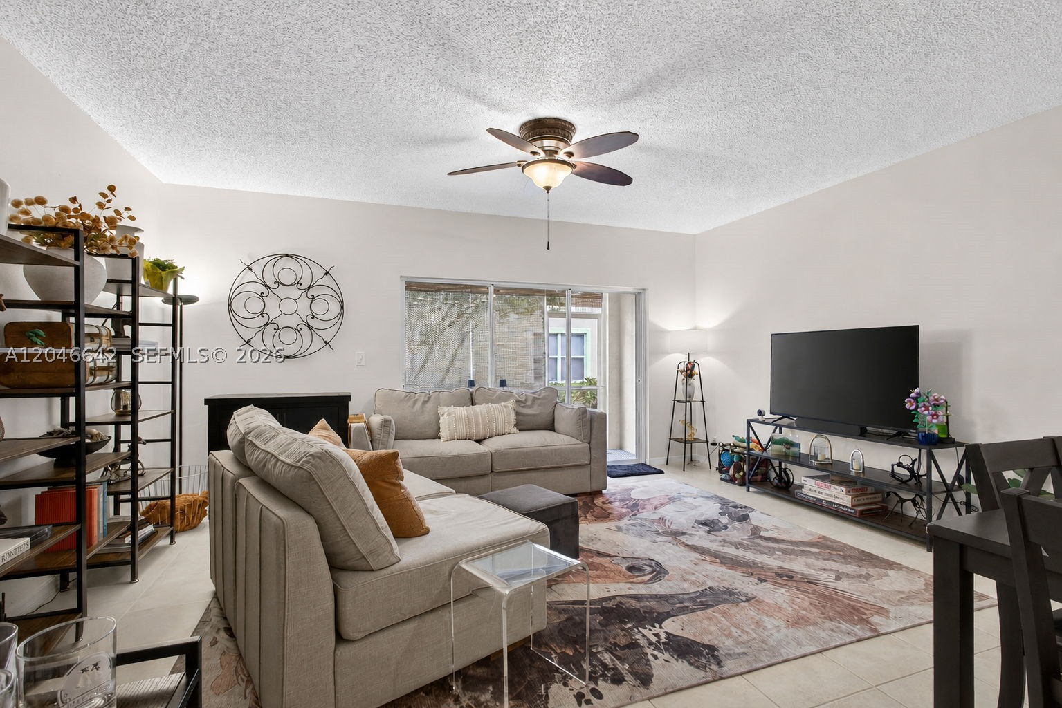 TOWNE PLACE - Residential