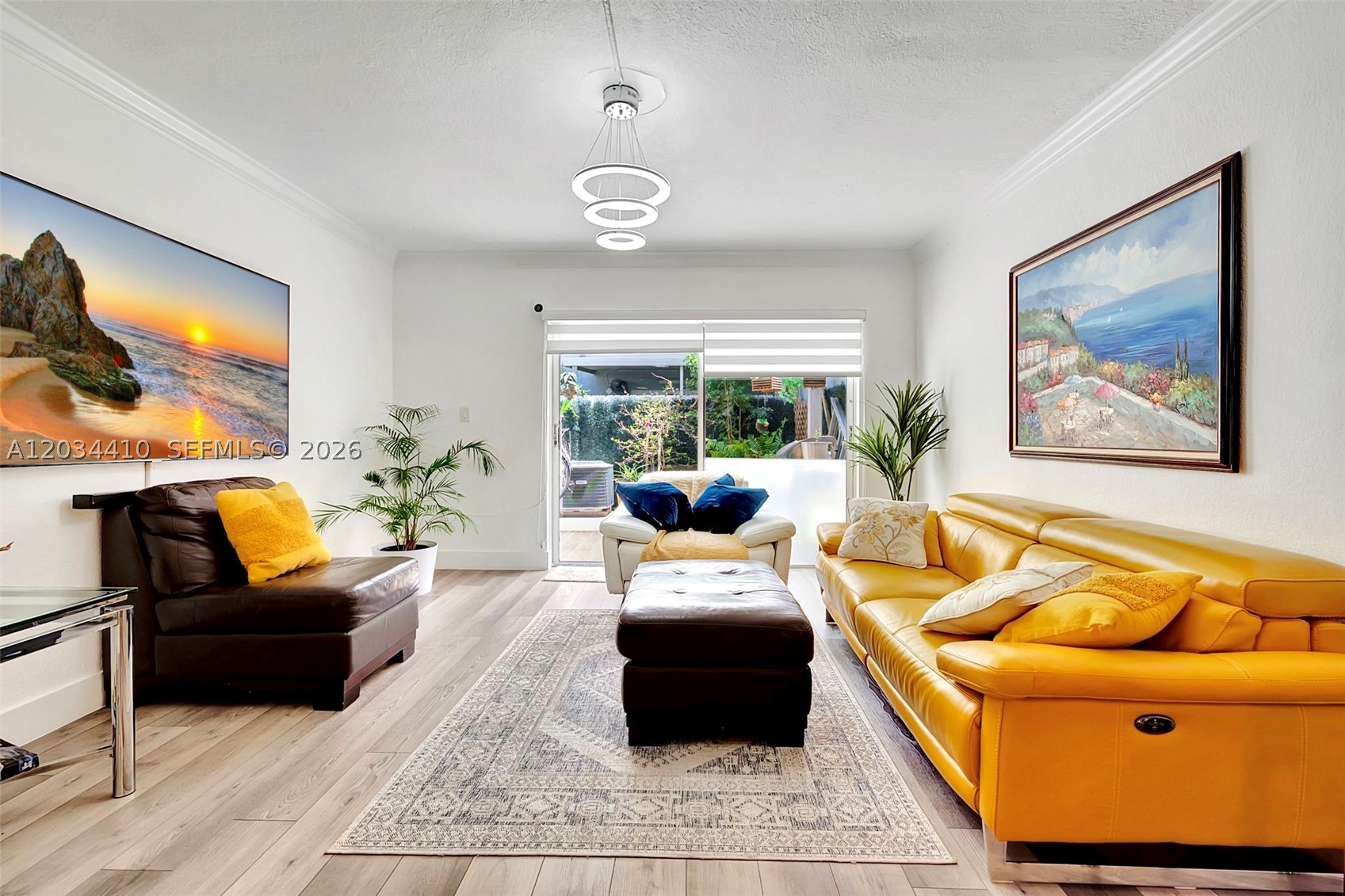 MARINA REAL CONDO NO 5 - Residential