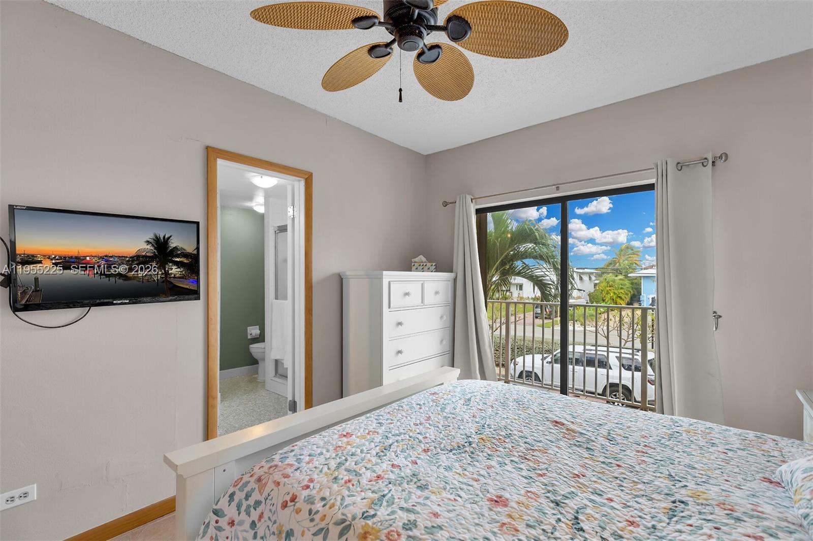 HARBOR CLUB SOUTH CONDOMI - Residential