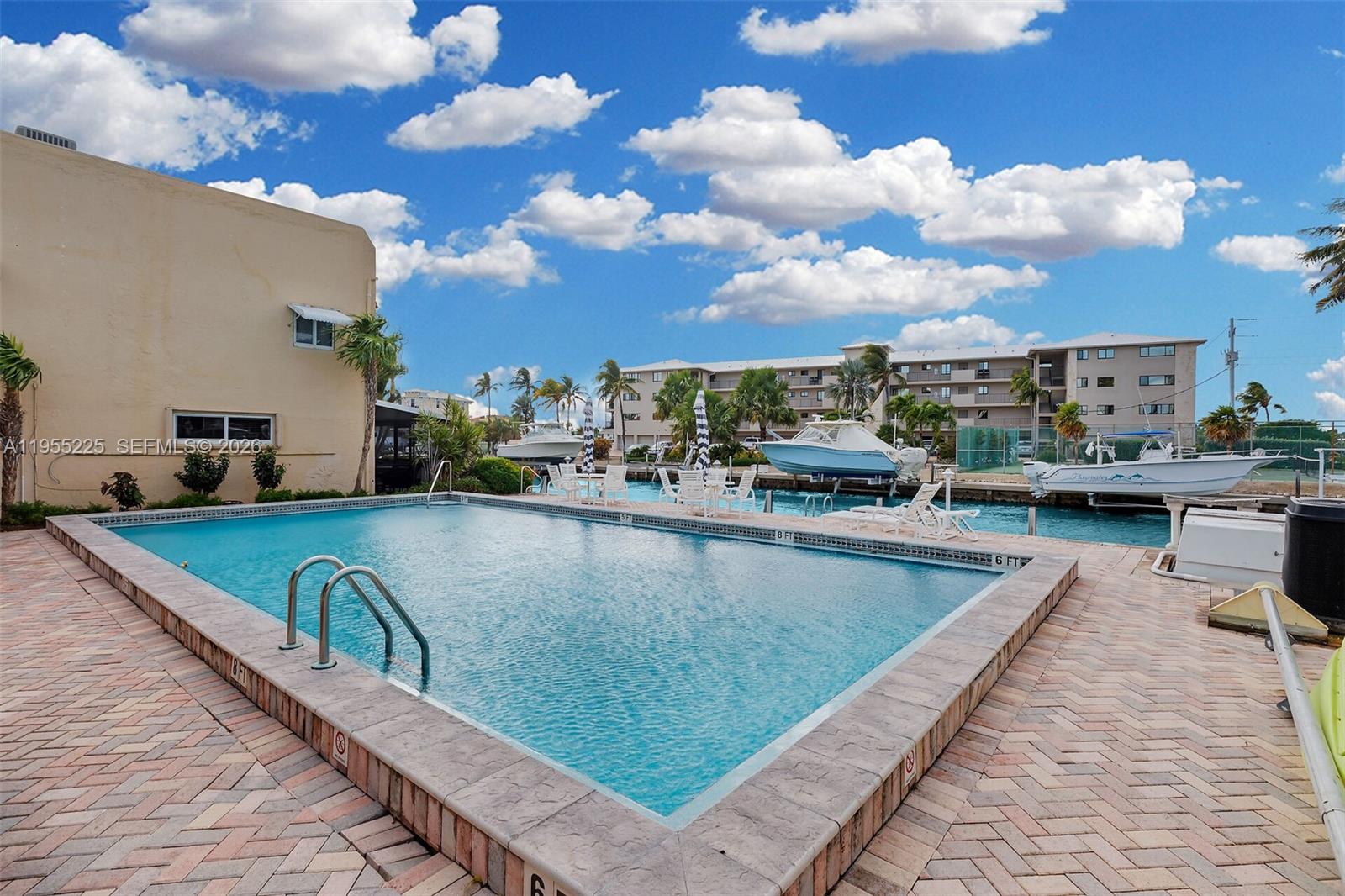HARBOR CLUB SOUTH CONDOMI - Residential