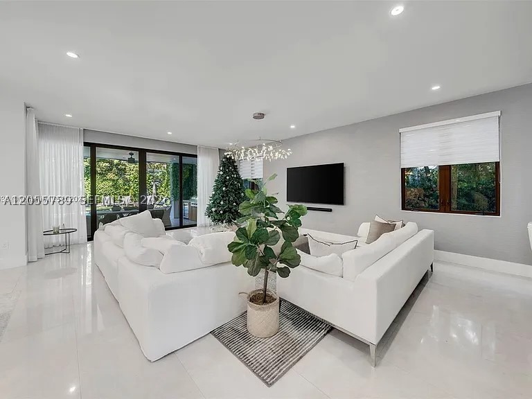BRICKELL FLAGLER - Residential