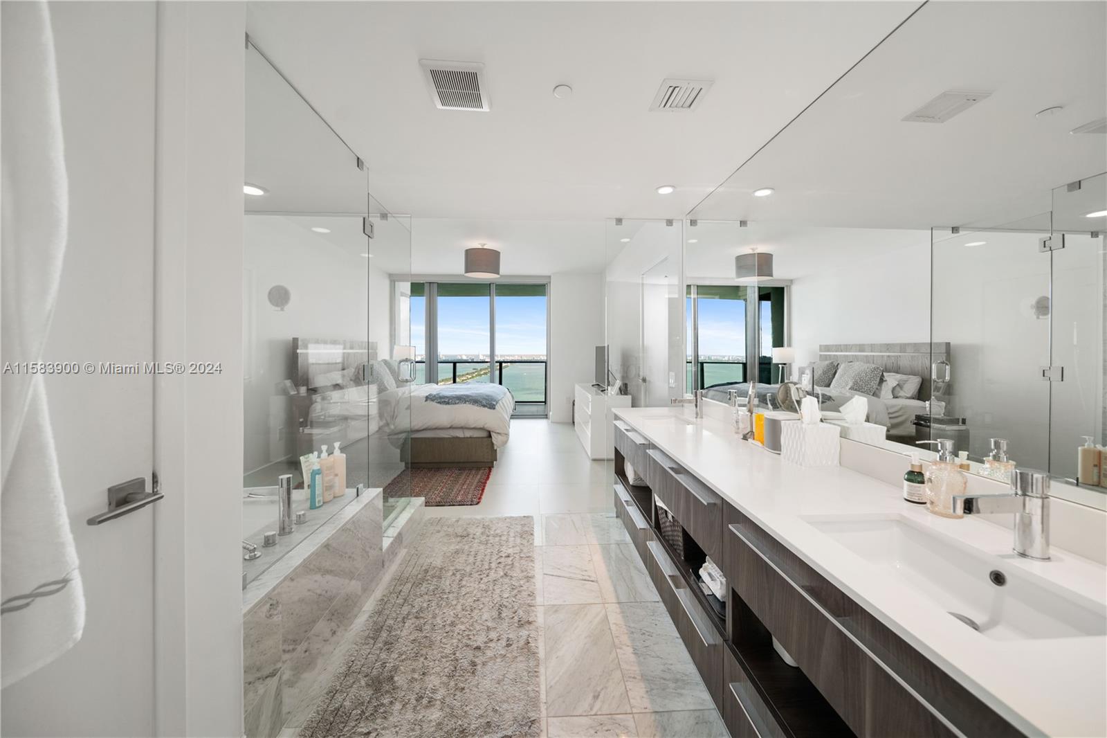 ONE PARAISO CONDO - Residential Lease