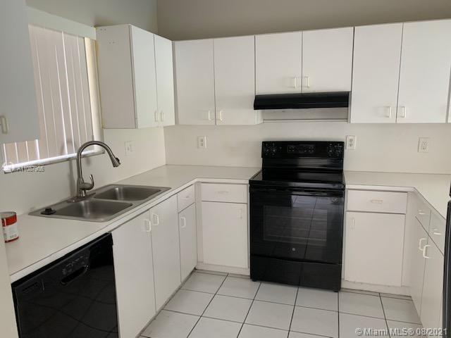 MISTY POINT VILLAS CONDO - Residential