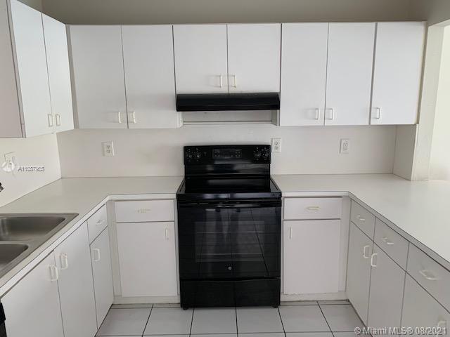 MISTY POINT VILLAS CONDO - Residential