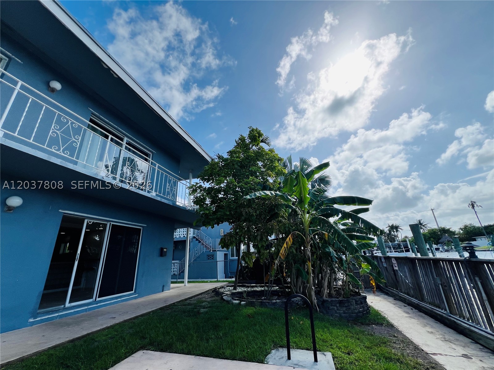 LUCY CONDO - Residential Lease