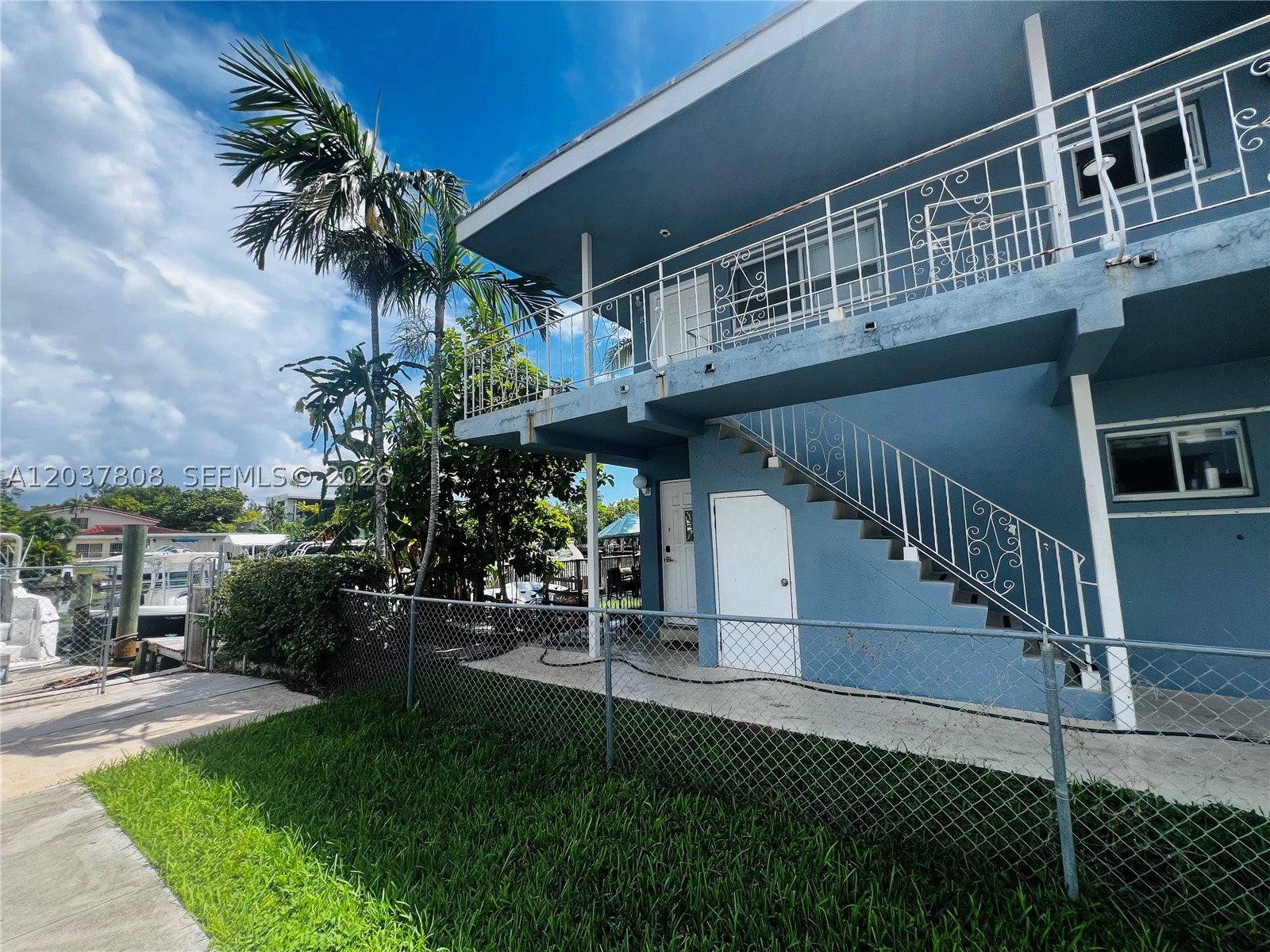 LUCY CONDO - Residential Lease