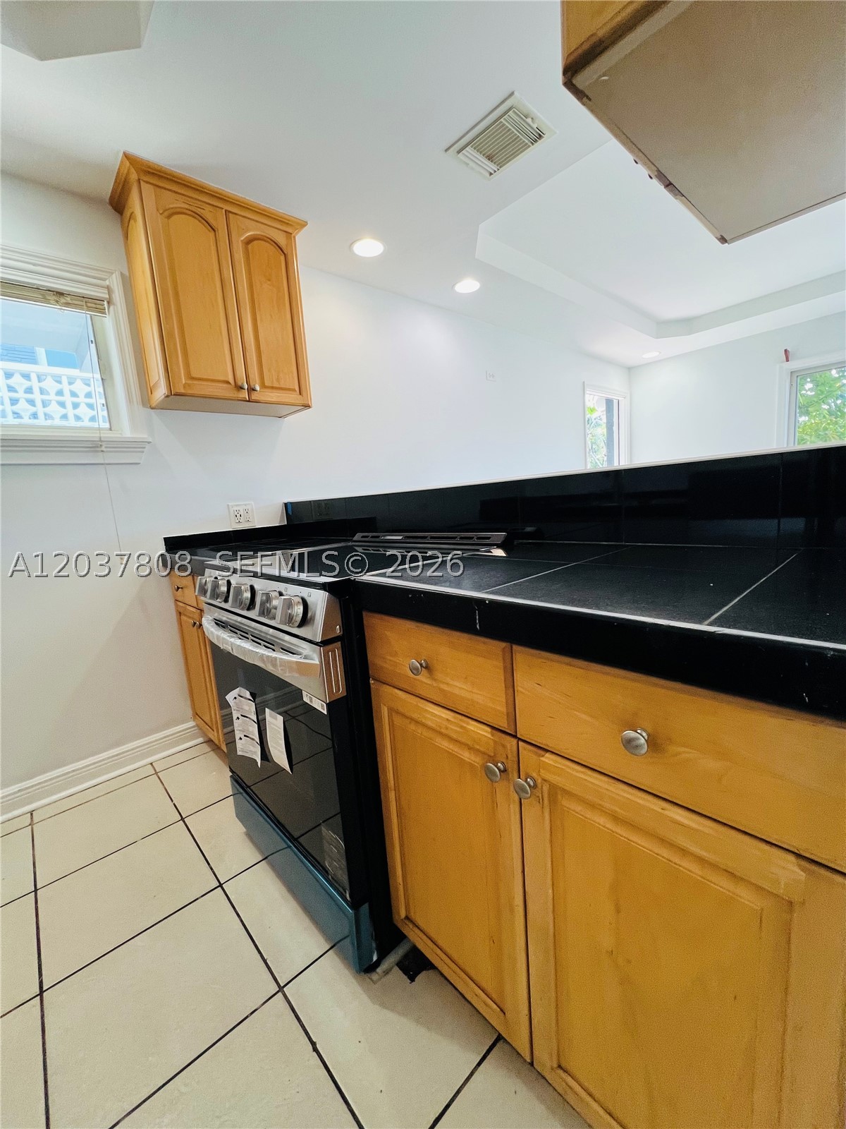LUCY CONDO - Residential Lease