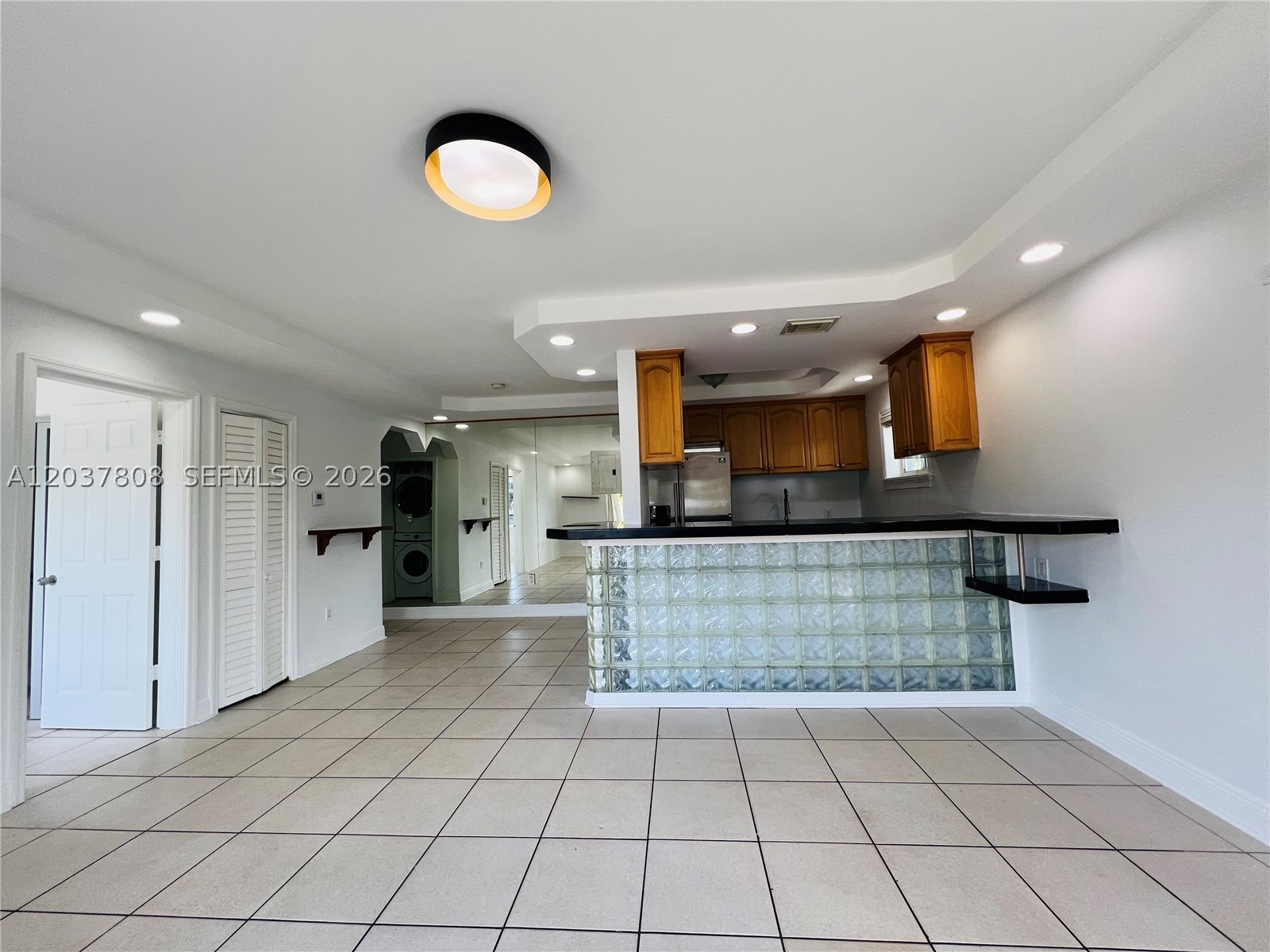 LUCY CONDO - Residential Lease