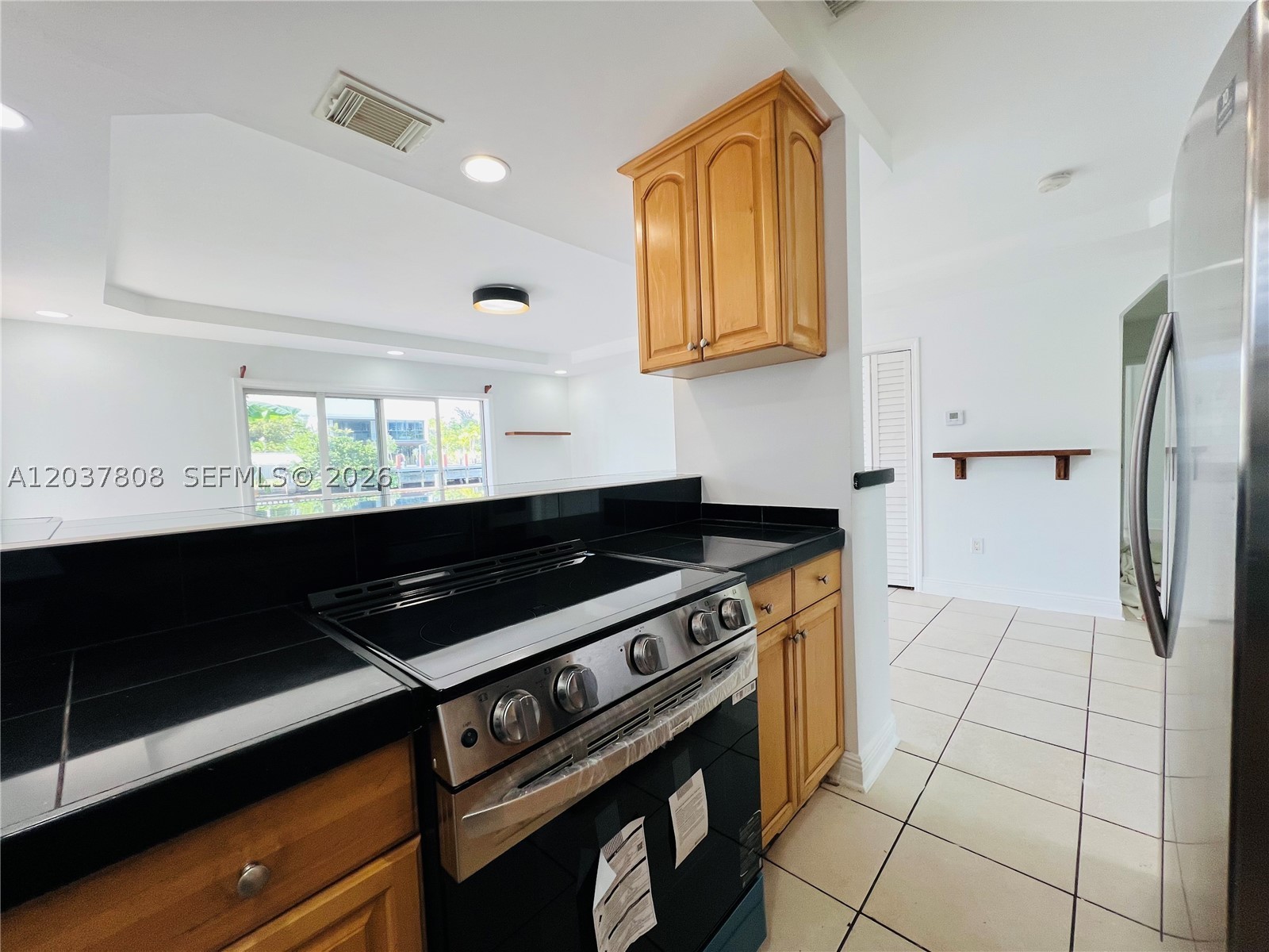 LUCY CONDO - Residential Lease