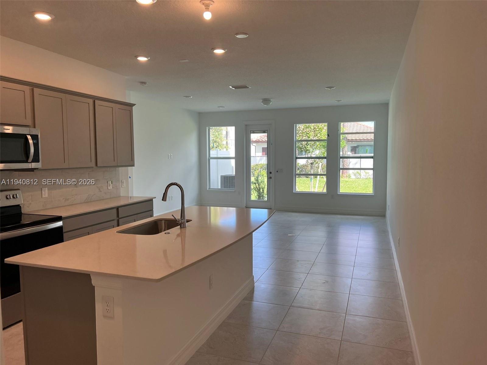 RANCHETTE ROAD TOWNHOMES - Residential