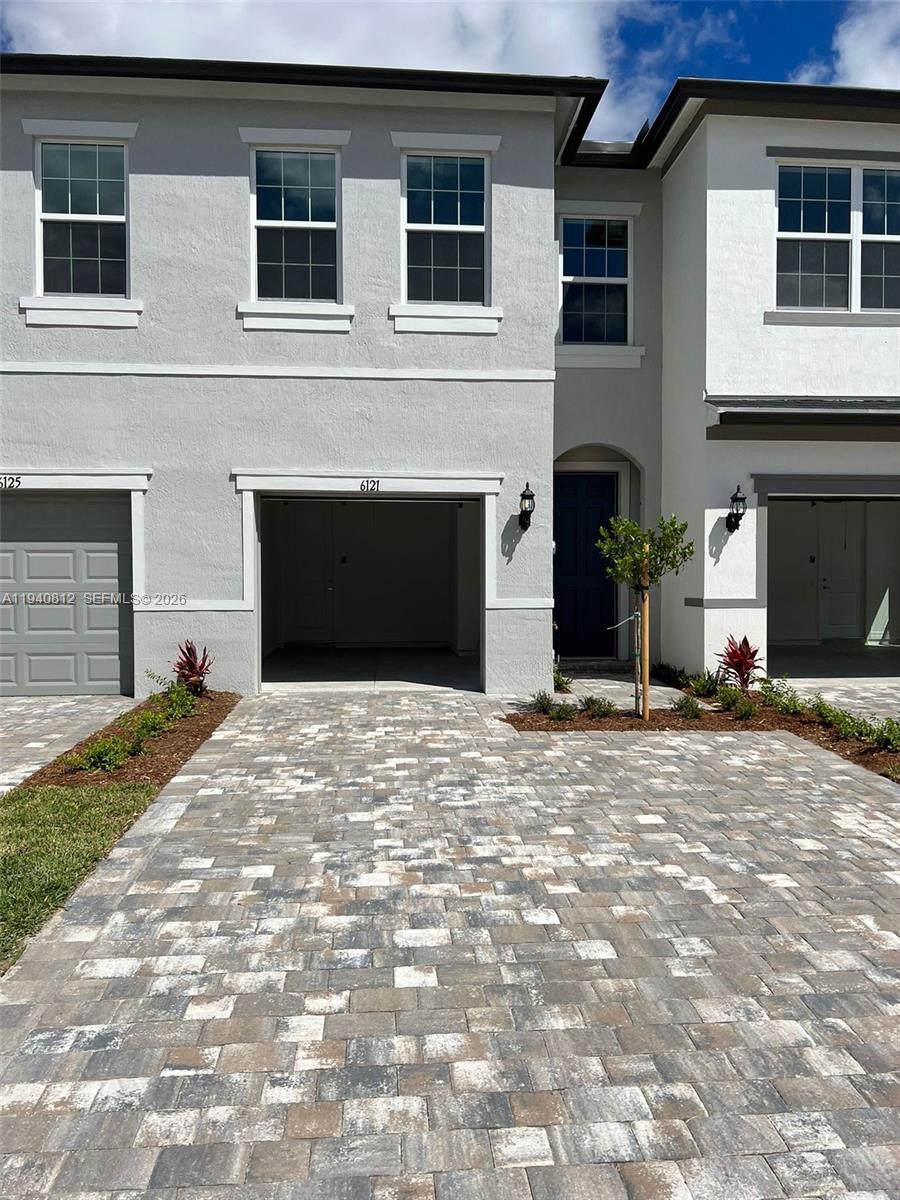 RANCHETTE ROAD TOWNHOMES - Residential