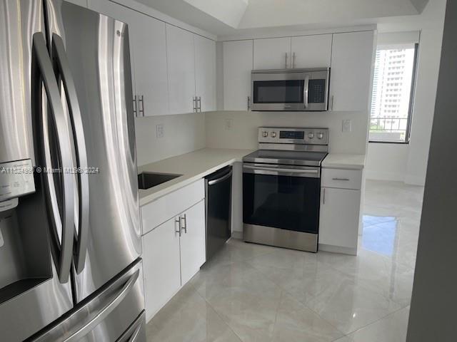 BRICKELL KEY ONE CONDO - Residential