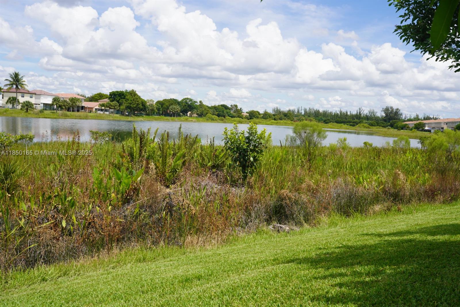 KEYS GARDEN - Residential