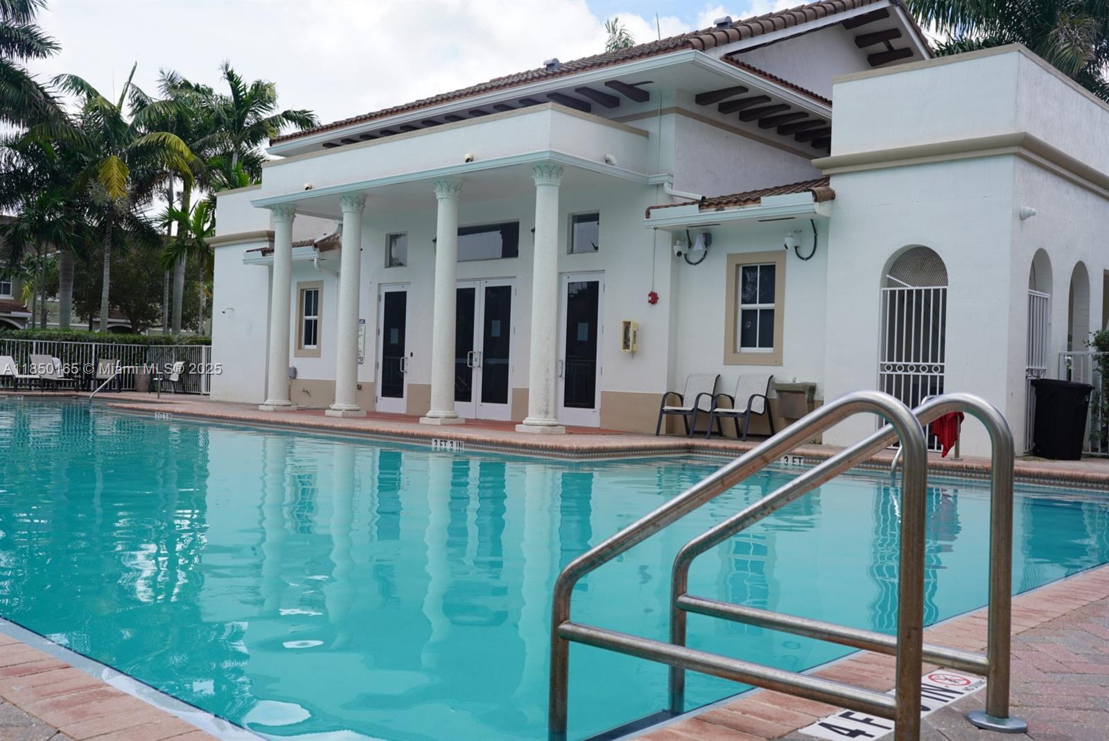 KEYS GARDEN - Residential