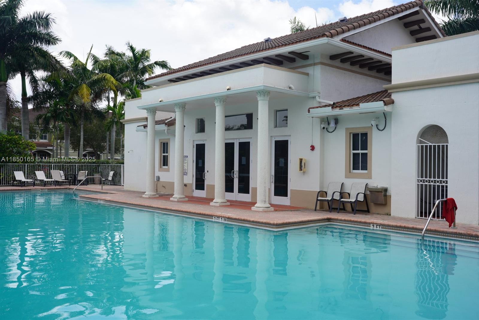 KEYS GARDEN - Residential