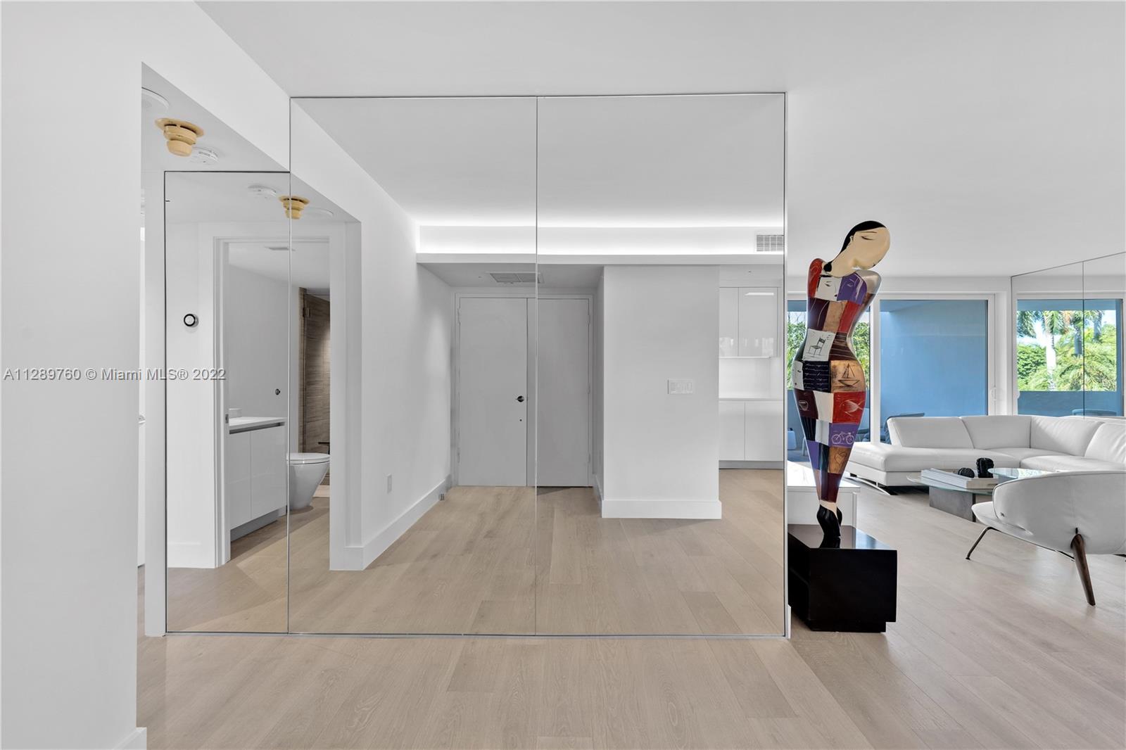 COMMODORE CLUB WEST CONDO - Residential Lease